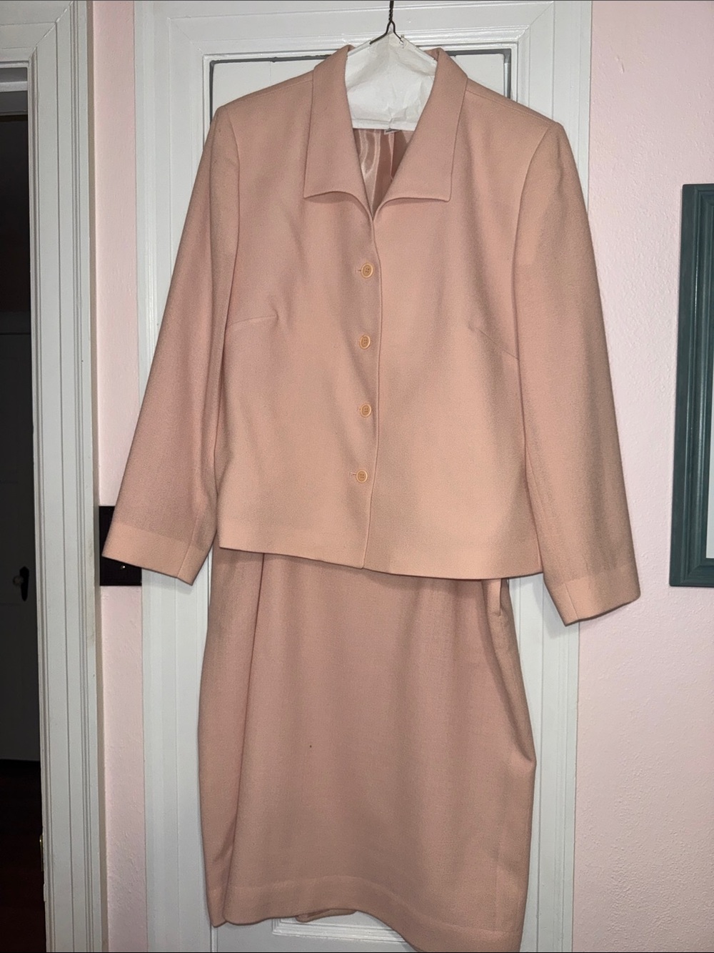 Vintage Pendleton 100% Wool Classic Women's Two-Piece Skirt Suit in Blush Pink